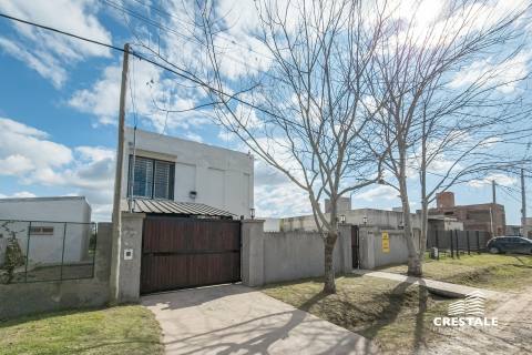 Casa 3 dormitorios en venta Casilda 2300 - Tierra De Sueños 3, Roldán. CHO7250415 Crestale Propiedades