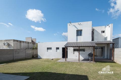 Casa 3 dormitorios en venta Casilda 2300 - Tierra De Sueños 3, Roldán. CHO7250415 Crestale Propiedades
