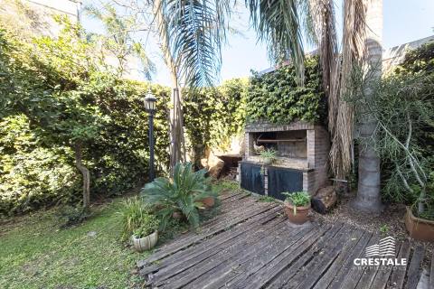 Casa 5 dormitorios en venta Dr. Vila 200, Rosario. CHO7260129 Crestale Propiedades