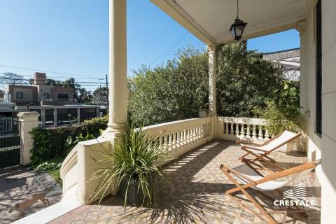 Casa 5 dormitorios en venta Dr. Vila 200, Rosario. CHO7260129 Crestale Propiedades