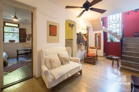 Casa 5 dormitorios en venta Dr. Vila 200, Rosario. CHO7260129 Crestale Propiedades