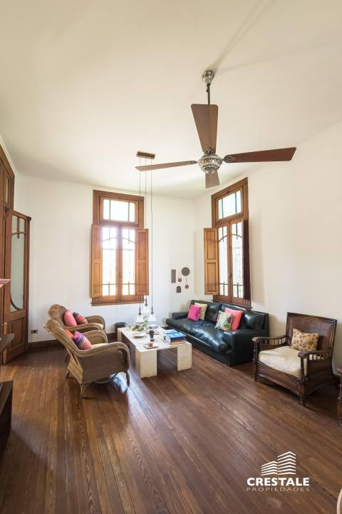 Casa 5 dormitorios en venta Dr. Vila 200, Rosario. CHO7260129 Crestale Propiedades