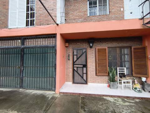 Casa 3 dormitorios en venta Barrio Roca - Rivero 5300, Rosario. CHO7271855 Crestale Propiedades