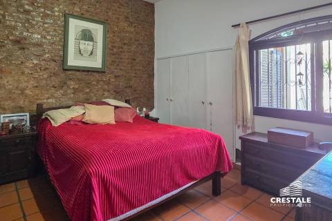 Casa 4 dormitorios en venta Entre Ríos 5400, Rosario. CHO7277410 Crestale Propiedades