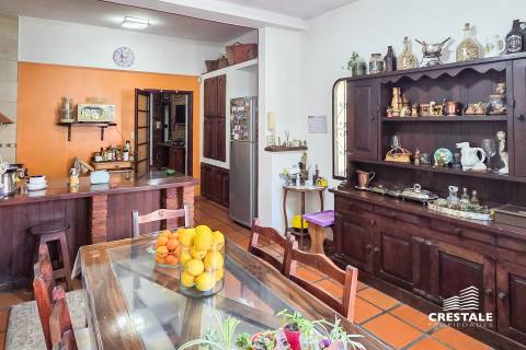 Casa 4 dormitorios en venta Entre Ríos 5400, Rosario. CHO7277410 Crestale Propiedades