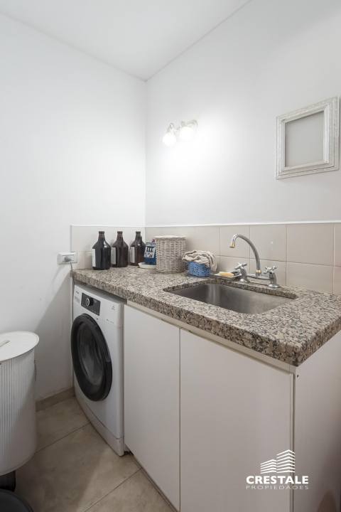Casa 4 dormitorios en venta Kentucky Club De Campo, Funes. CHO7325414 Crestale Propiedades
