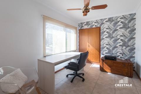 Casa 4 dormitorios en venta Kentucky Club De Campo, Funes. CHO7325414 Crestale Propiedades