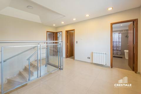 Casa 4 dormitorios en venta San Marino Funes Hills, Funes. CHO7325915 Crestale Propiedades