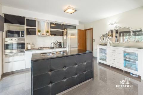 Casa 4 dormitorios en venta San Marino Funes Hills, Funes. CHO7325915 Crestale Propiedades