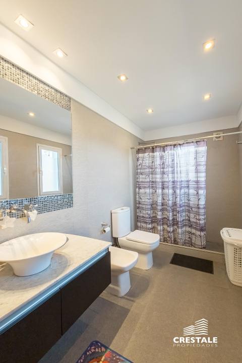 Casa 4 dormitorios en venta San Marino Funes Hills, Funes. CHO7325915 Crestale Propiedades