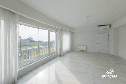 Departamento 2 dormitorios en venta Oasis Del Yacht - José Hernández 1200, Rosario. CCO57231 AP7330740 Crestale Propiedades