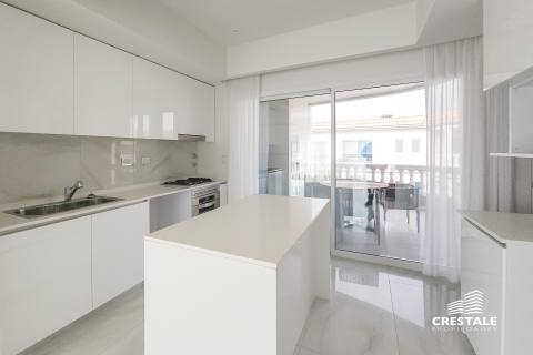 Departamento 2 dormitorios en venta Oasis Del Yacht - José Hernández 1200, Rosario. CCO57231 AP7330740 Crestale Propiedades