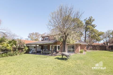 Casa 5 dormitorios en venta Venezuela Y Brassey, Rosario. CHO7363780 Crestale Propiedades