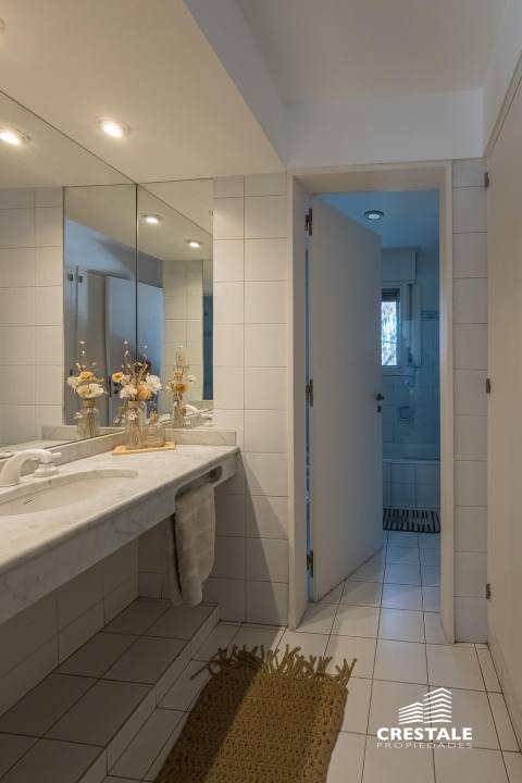Casa 5 dormitorios en venta Venezuela Y Brassey, Rosario. CHO7363780 Crestale Propiedades