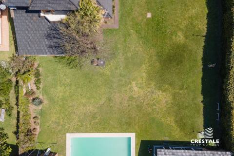 Casa 5 dormitorios en venta Venezuela Y Brassey, Rosario. CHO7363780 Crestale Propiedades