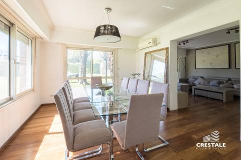 Casa 5 dormitorios en venta Venezuela Y Brassey, Rosario. CHO7363780 Crestale Propiedades