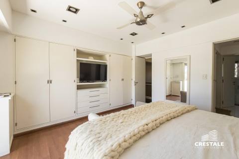 Casa 5 dormitorios en venta Venezuela Y Brassey, Rosario. CHO7363780 Crestale Propiedades