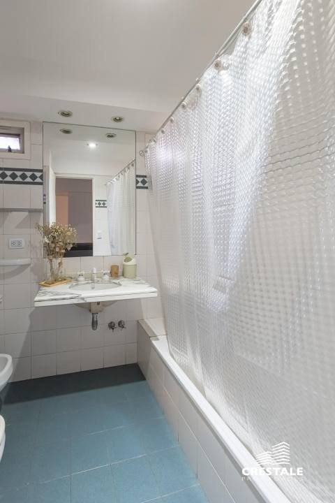 Casa 5 dormitorios en venta Venezuela Y Brassey, Rosario. CHO7363780 Crestale Propiedades