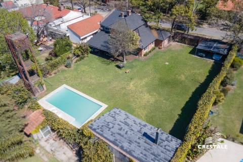 Casa 5 dormitorios en venta Venezuela Y Brassey, Rosario. CHO7363780 Crestale Propiedades