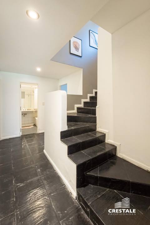 Casa 5 dormitorios en venta Venezuela Y Brassey, Rosario. CHO7363780 Crestale Propiedades