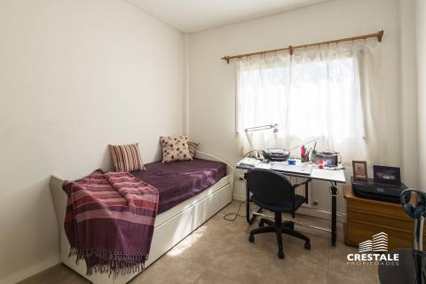 Casa 6 dormitorios en venta Kentucky Club De Campo, Funes. CHO7379571 Crestale Propiedades